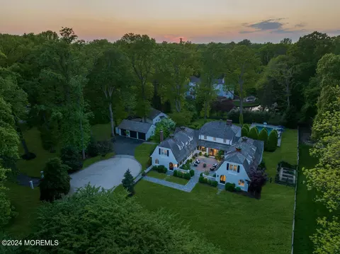 View/Area - 1 Post Rd, Rumson, NJ 07760 photo 3 of 4