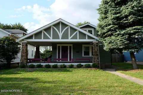 975 Broadway, West Long Branch, NJ 07764
