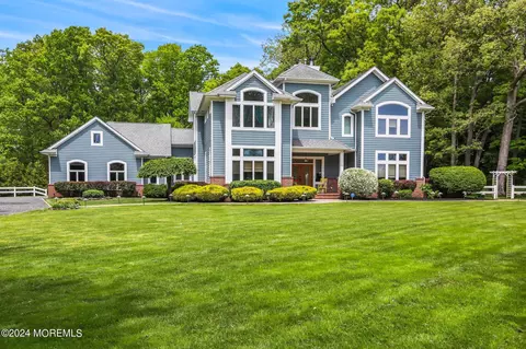 3417 Shoreline Dr, Allenwood, NJ 08720