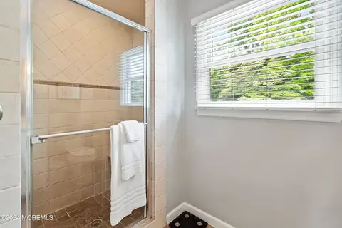 6 Dogwood Rd, Middletown, NJ 07748 photo 29