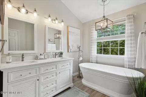23 Paceview Dr, Howell, NJ 07731 photo 22