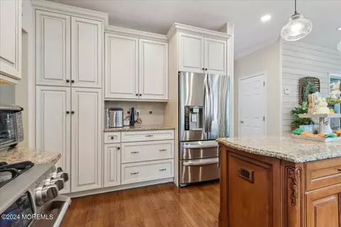 23 Paceview Dr, Howell, NJ 07731 photo 14