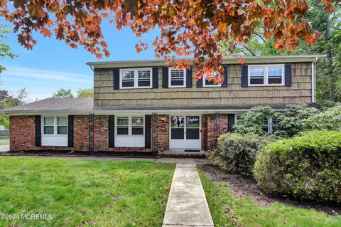 22 Ottowa Rd N, Morganville, NJ 07751