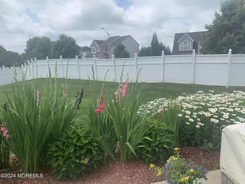 21 Chiswick Ct, Jackson, NJ 08527 photo 35