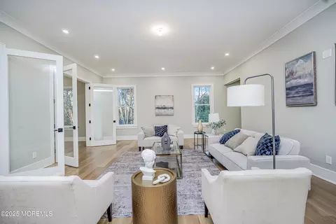 Living - 3 Allencrest Rd, Rumson, NJ 07760 photo 3 of 5