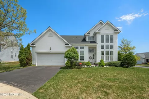 2 Oasis Ter, Barnegat, NJ 08005