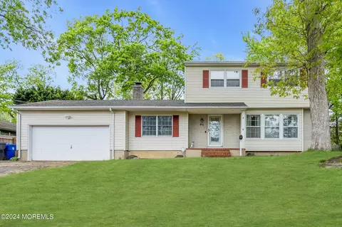 85 Pineland Rd, Brick, NJ 08724