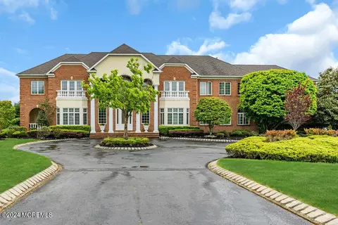 6 Country Club Ln, Colts Neck, NJ 07722