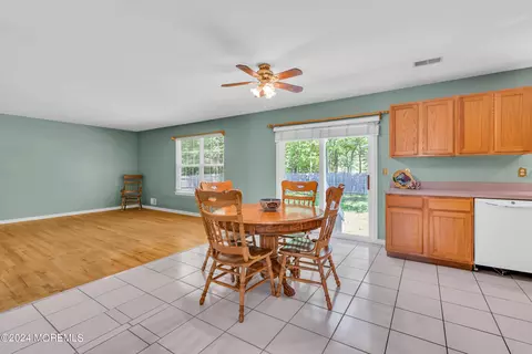 8 Solomon Ct, Jackson, NJ 08527 photo 21