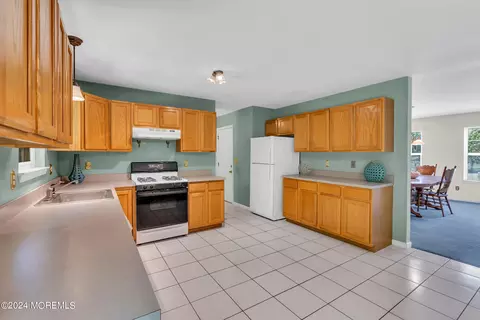 8 Solomon Ct, Jackson, NJ 08527 photo 19