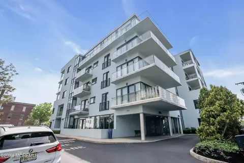 510 Monroe Ave #104, Asbury Park, NJ 07712
