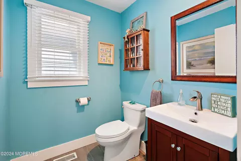 826 William Dr, Brielle, NJ 08730 photo 17