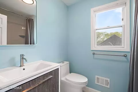 826 William Dr, Brielle, NJ 08730 photo 27