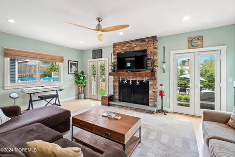 826 William Dr, Brielle, NJ 08730 photo 15