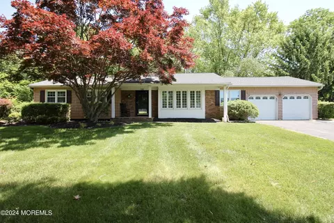 100 Sycamore Ave, Freehold, NJ 07728