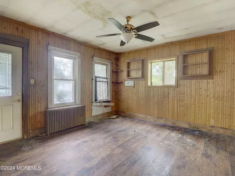 26 E 4th St, Howell, NJ 07731 photo 7