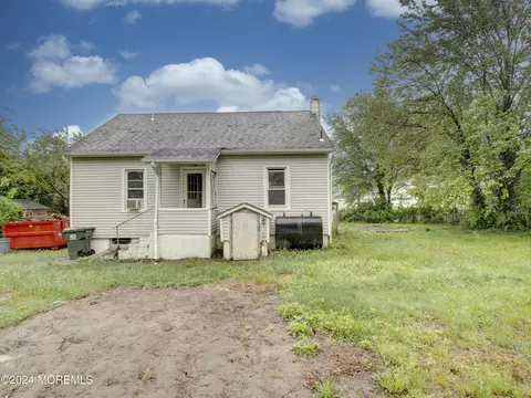 26 E 4th St, Howell, NJ 07731 photo 12