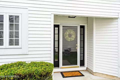 Exterior - 23 Dowing Ln, Jackson, NJ 08527 photo 2 of 5