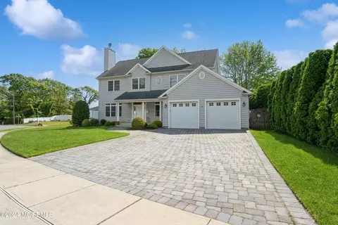 34 Mary Ann Dr, Brick, NJ 08723