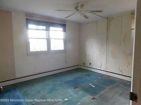 Bedroom - 660 Pine Meadow Rd, Brick, NJ 08724 photo 2 of 8