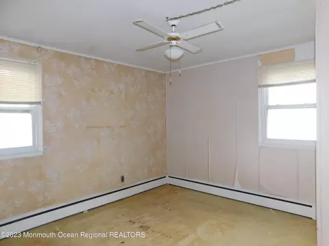 Bedroom - 660 Pine Meadow Rd, Brick, NJ 08724 photo 1 of 8