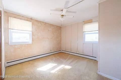 Bedroom - 660 Pine Meadow Rd, Brick, NJ 08724 photo 5 of 8