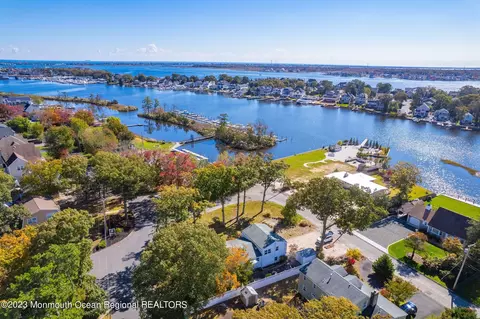 View/Area - 660 Pine Meadow Rd, Brick, NJ 08724 photo 4 of 26