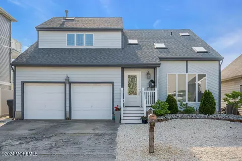 Exterior - 739 Drum Point Rd, Brick, NJ 08723 photo 1 of 8