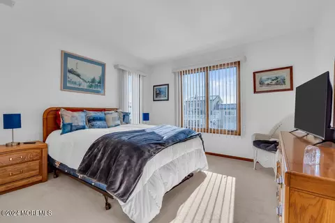 Bedroom - 739 Drum Point Rd, Brick, NJ 08723 photo 2 of 4
