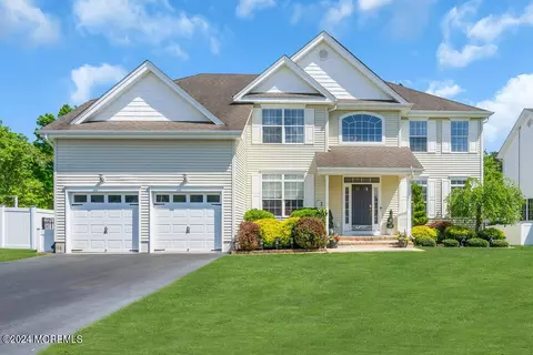 58 Mutineer Ave, Barnegat, NJ 08005
