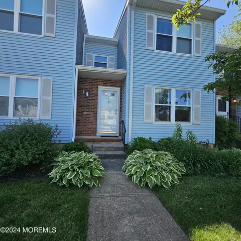3 Brookview Cir #139, Jamesburg, NJ 08831