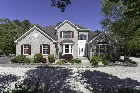 1084 Ridge Ave, Manahawkin, NJ 08050