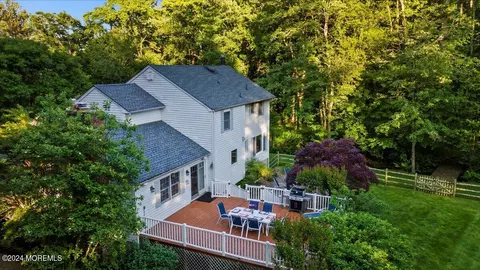 Exterior - 676 Locust Point Rd, Rumson, NJ 07760 photo 15 of 19