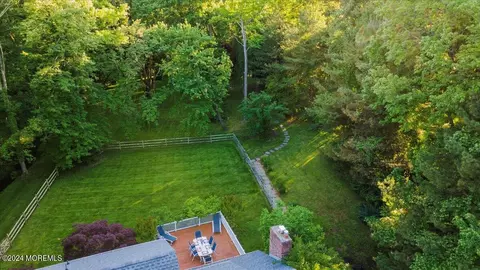 Exterior - 676 Locust Point Rd, Rumson, NJ 07760 photo 16 of 19