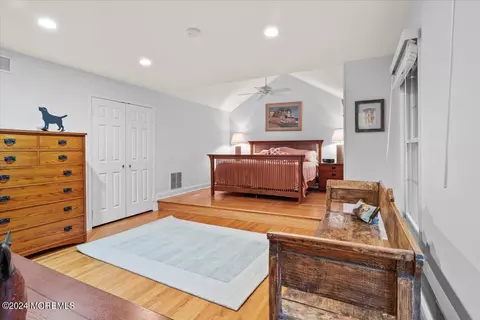 Bedroom - 676 Locust Point Rd, Rumson, NJ 07760 photo 4 of 7