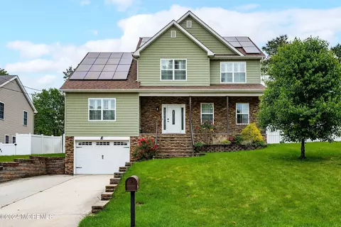 249 Schooner Rd, Manahawkin, NJ 08050