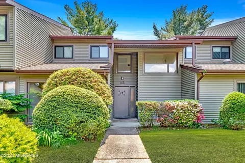 17 Belmont Ct #A, Red Bank, NJ 07701
