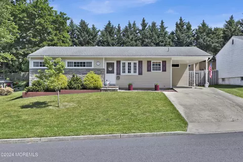 10 Rutgers Rd, Parlin, NJ 08859