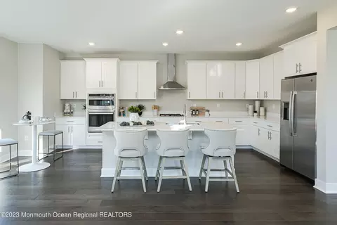 111 Woolley Ct, Oakhurst, NJ 07755