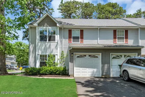 599 Patriots Way, Lakewood, NJ 08701