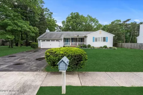 453 Lake Barnegat Dr N #D, Forked River, NJ 08731