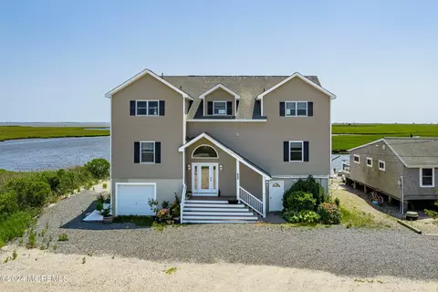 630 Bayview Dr, West Creek, NJ 08092