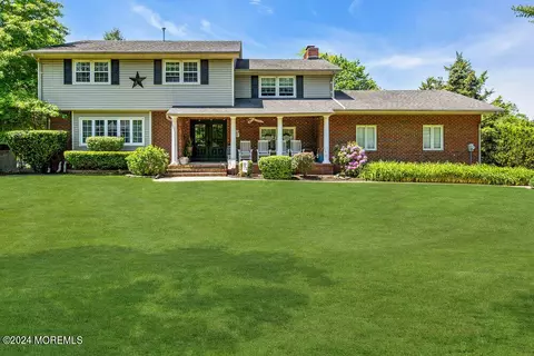 614 Princess Ct, Toms River, NJ 08753