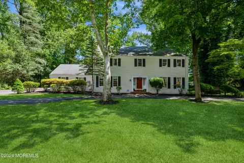 2 Blue Hills Dr, Holmdel, NJ 07733