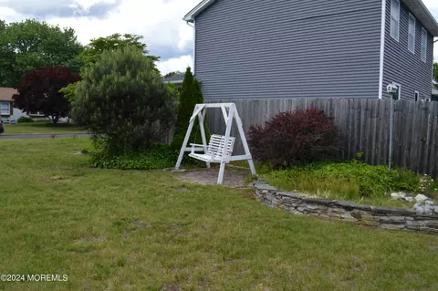 Exterior - 436 Cheyenne Dr, Waretown, NJ 08758 photo 3 of 17