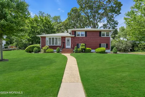 23 Hilltop Rd, West Long Branch, NJ 07764