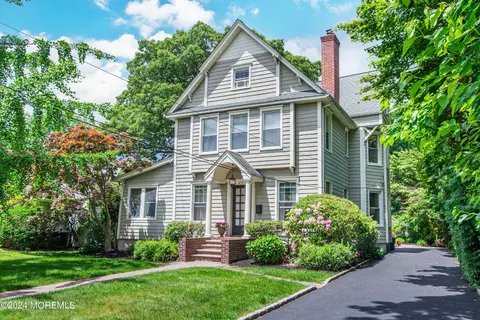 479 Prospect St, Nutley, NJ 07110