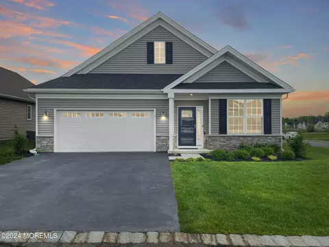 1 Keeneland Rd, New Egypt, NJ 08533
