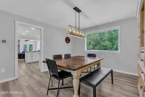 Dining - 40 Pine Cone Ct, Tabernacle, NJ 08088 photo 2 of 2