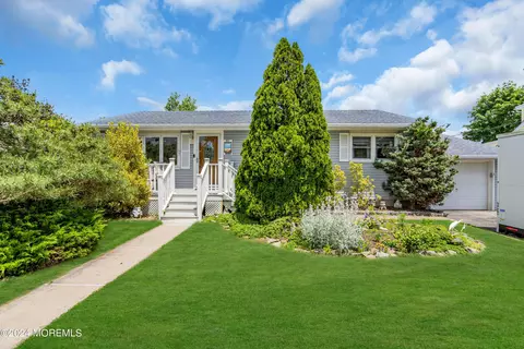 511 E Long Branch Ave, Ocean Gate, NJ 08740